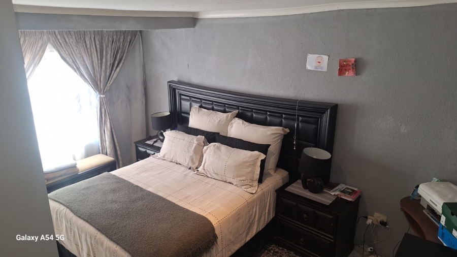 3 Bedroom Property for Sale in Mohadin North West